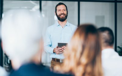 Formation petite enfance : des cours en ligne aux stages intensifs, quelles méthodes privilégier ?